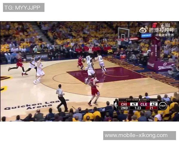 詹姆斯职业生涯首次在比赛最后一分钟遭遇盖帽与抢断的双重挑战